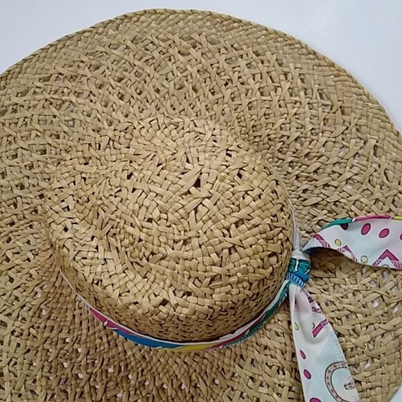 Handmade Vintage Straw Women Hat - Picture 4 of 16